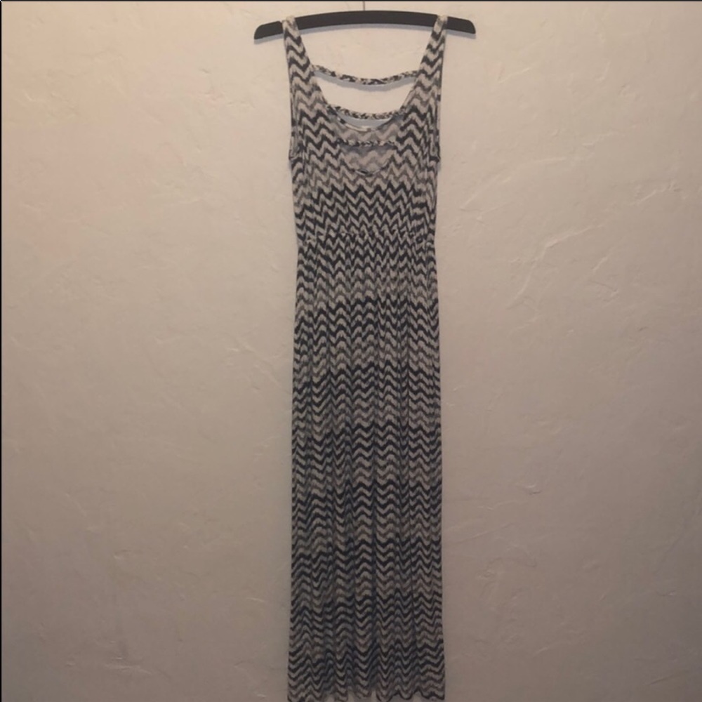 Soprano Chevron Maxi Dress Open Back XS - Picture 4 of 6